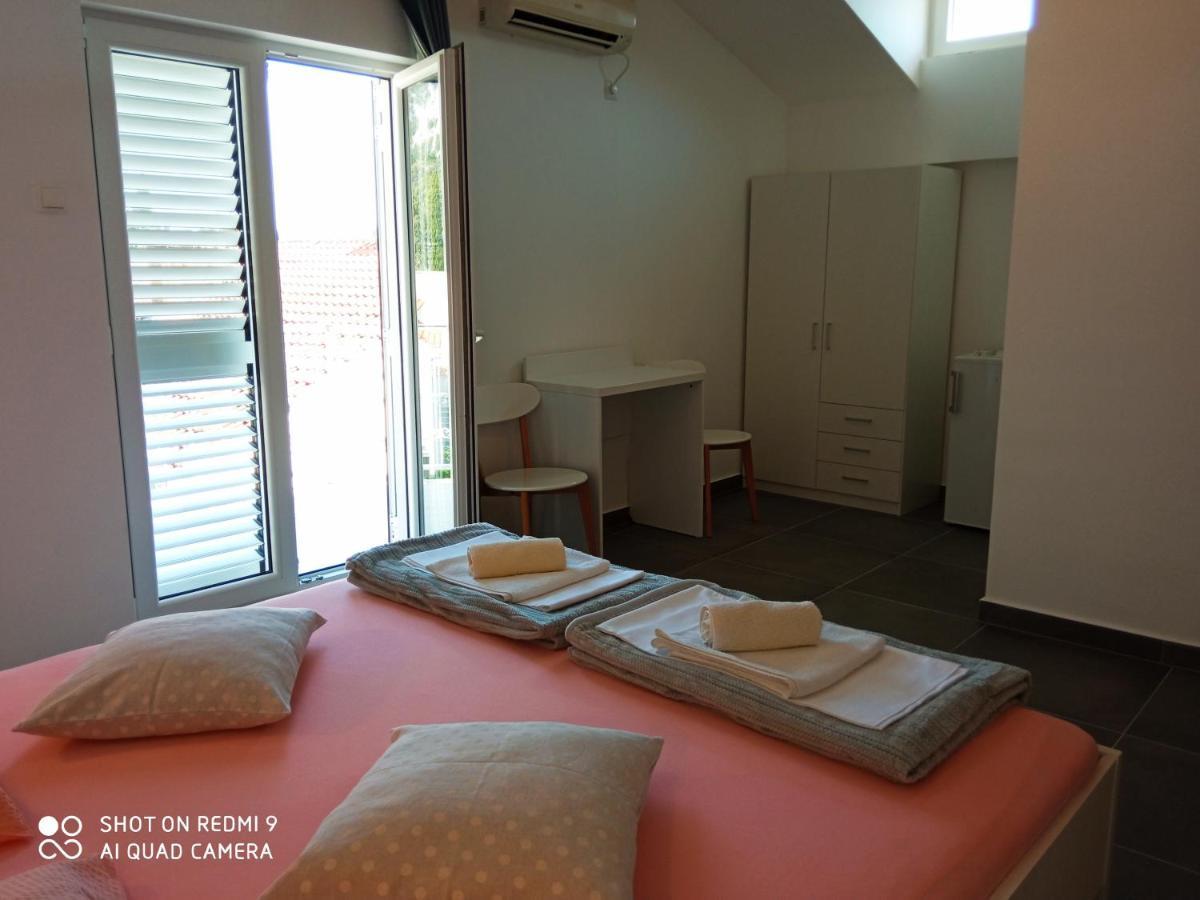 Guesthouse Kod Irene Gradac  Εξωτερικό φωτογραφία