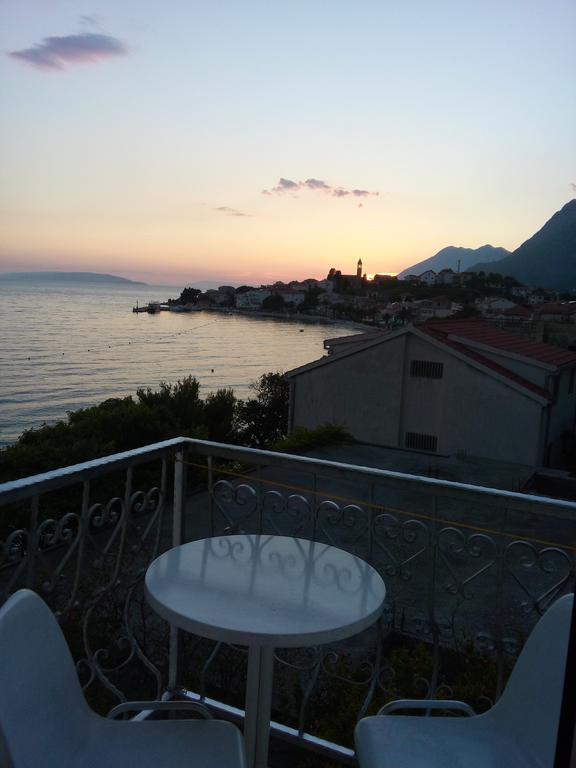 Guesthouse Kod Irene Gradac  Εξωτερικό φωτογραφία